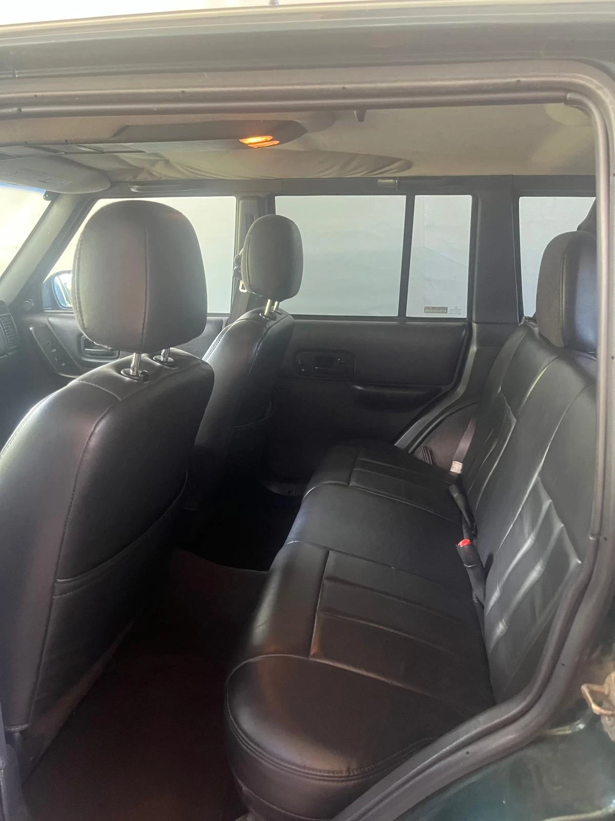 Jeep Cherokee 2.5TD - изображение 9
