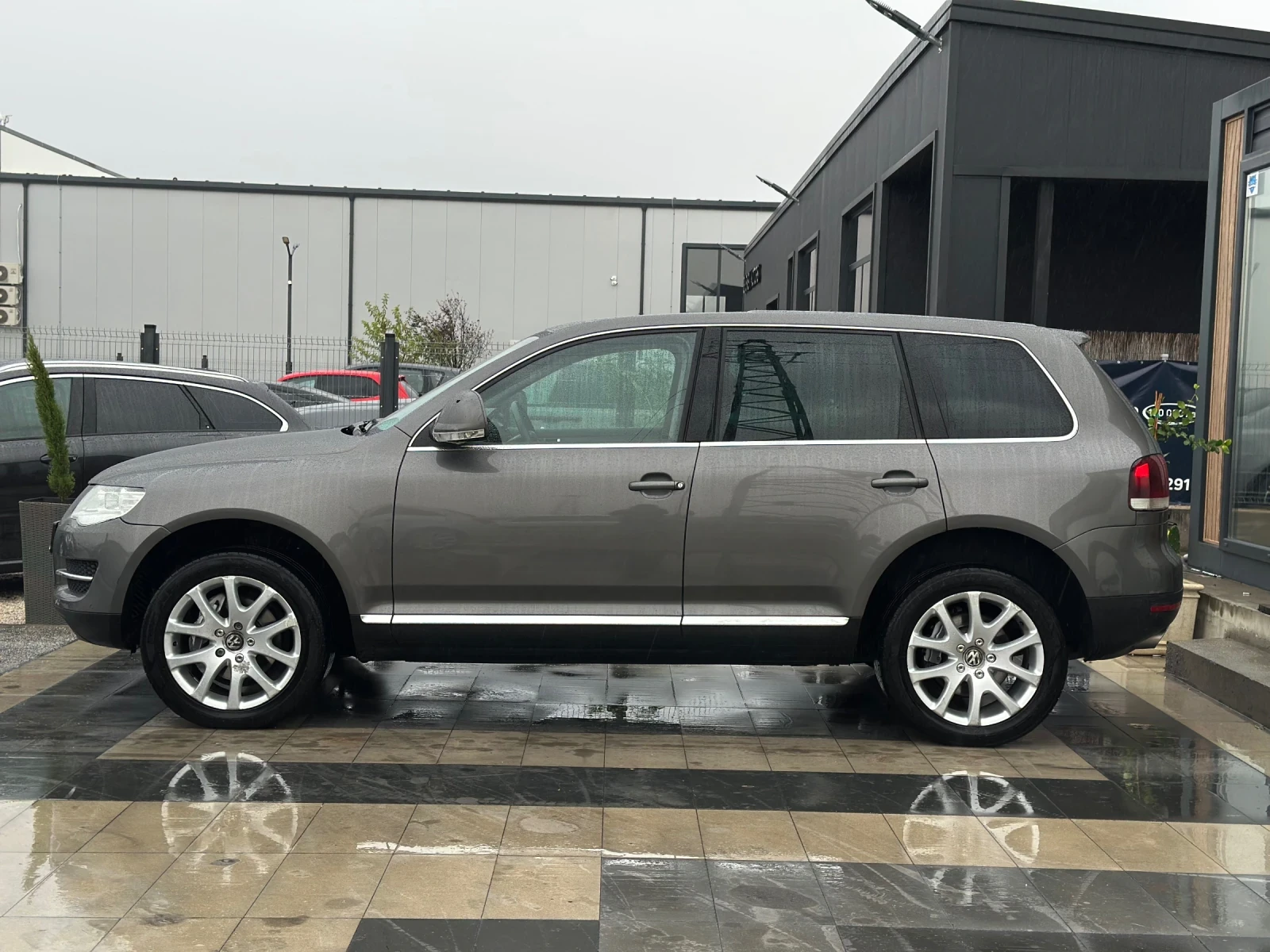 VW Touareg * 3.0TDI* Facelift* 240к.с.*  - изображение 6