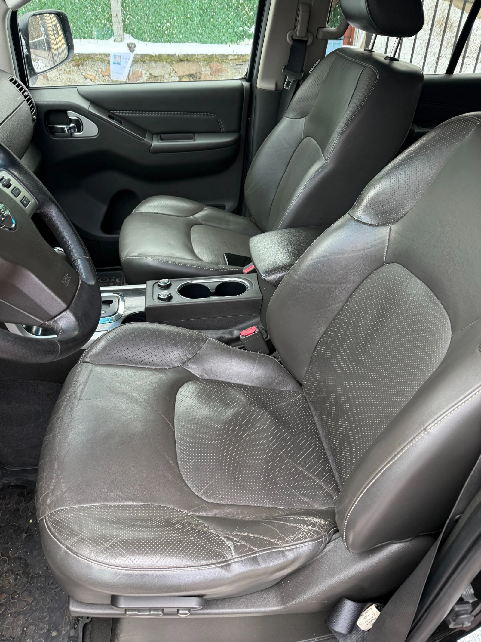 Nissan Pathfinder V6 3.0 , снимка 11 - Автомобили и джипове - 53372904