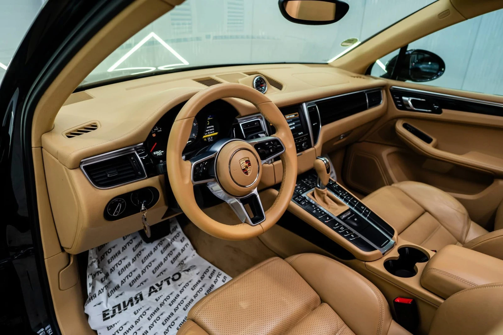 Porsche Macan 3.0D BLACK LINE LED NAVI ПАНО BOSE ЛИЗИНГ 100% , снимка 12 - Автомобили и джипове - 54770160