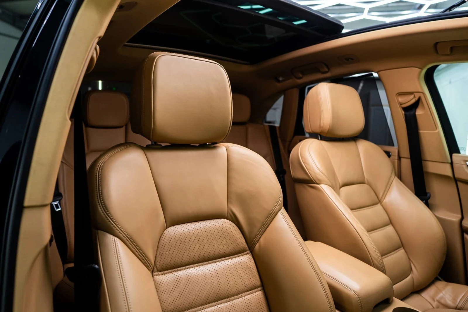 Porsche Macan 3.0D BLACK LINE LED NAVI ПАНО BOSE ЛИЗИНГ 100% , снимка 14 - Автомобили и джипове - 54770160