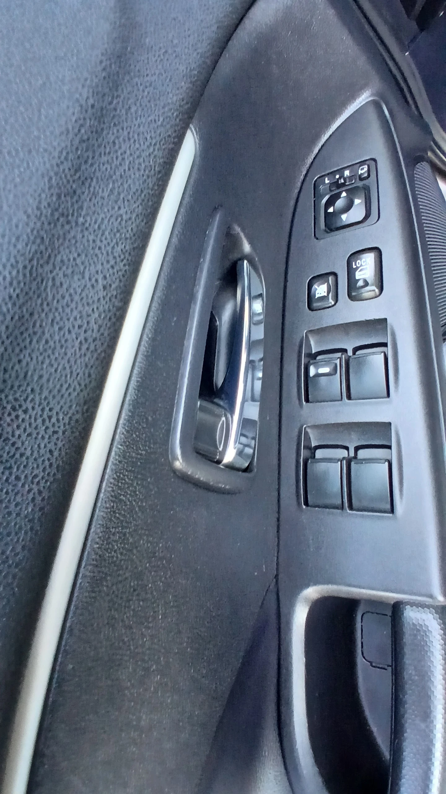 Mitsubishi ASX 4N13AG6446   ПАНОРАМА, NAVI, КАМЕРА, снимка 8 - Автомобили и джипове - 54715421
