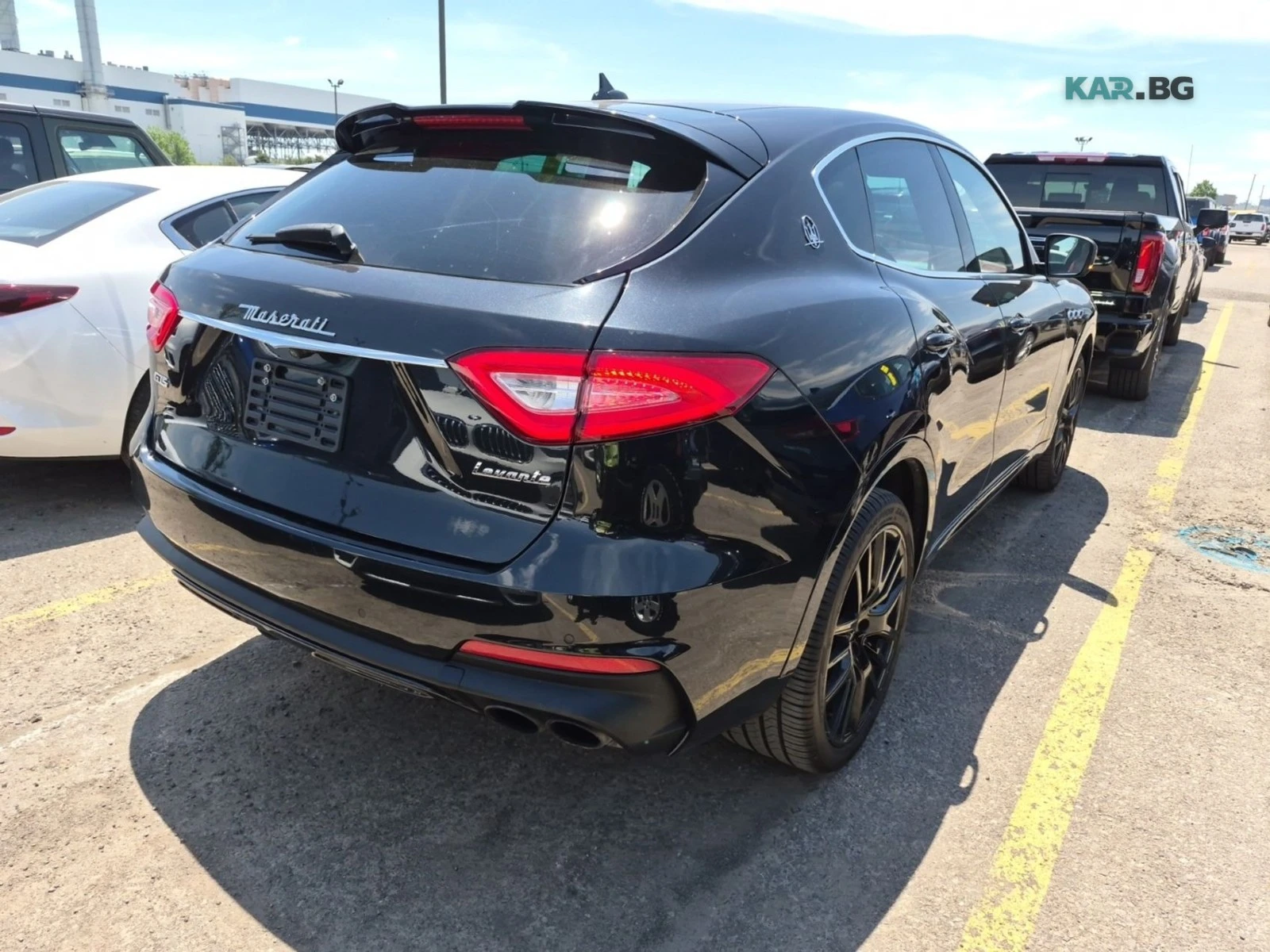 Maserati Levante GTS Автокредит Цена до България, снимка 3 - Автомобили и джипове - 54942298