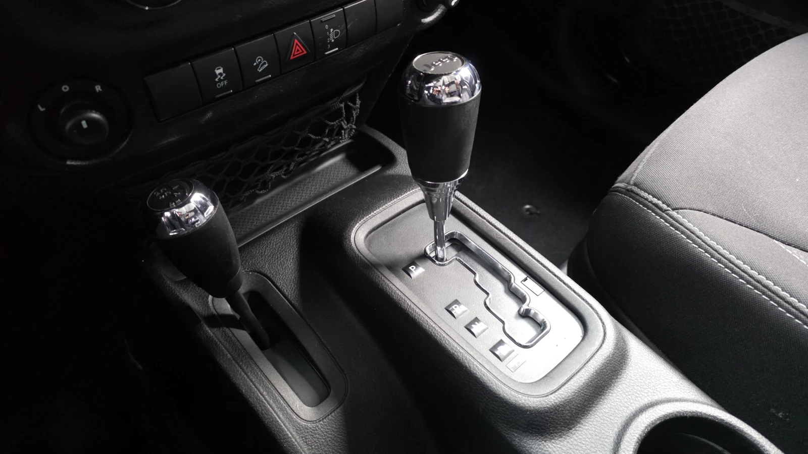 Jeep Wrangler 2.8* КРАЙНА ЦЕНА, снимка 9 - Автомобили и джипове - 55348234