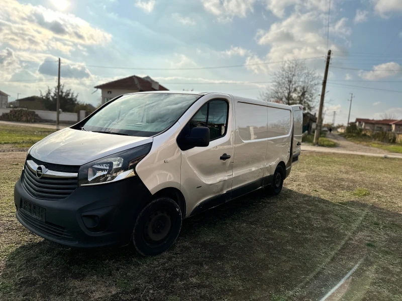 Opel Vivaro, снимка 2 - Бусове и автобуси - 47996933