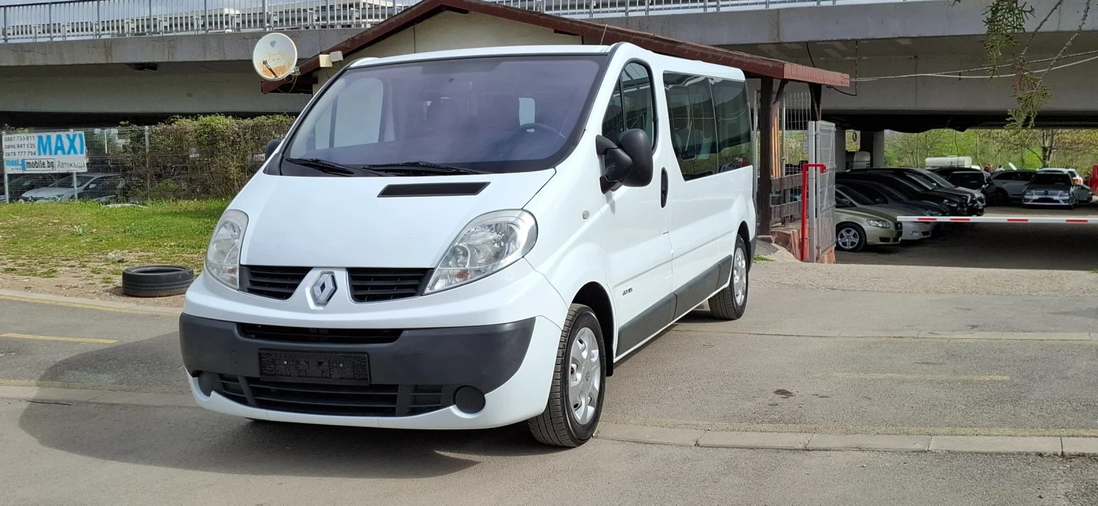 Renault Trafic 2.0  115kc   211000 9   | Mobile.bg   1