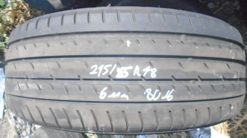 Гуми Летни 215/55R18, снимка 1 - Гуми и джанти - 22771010