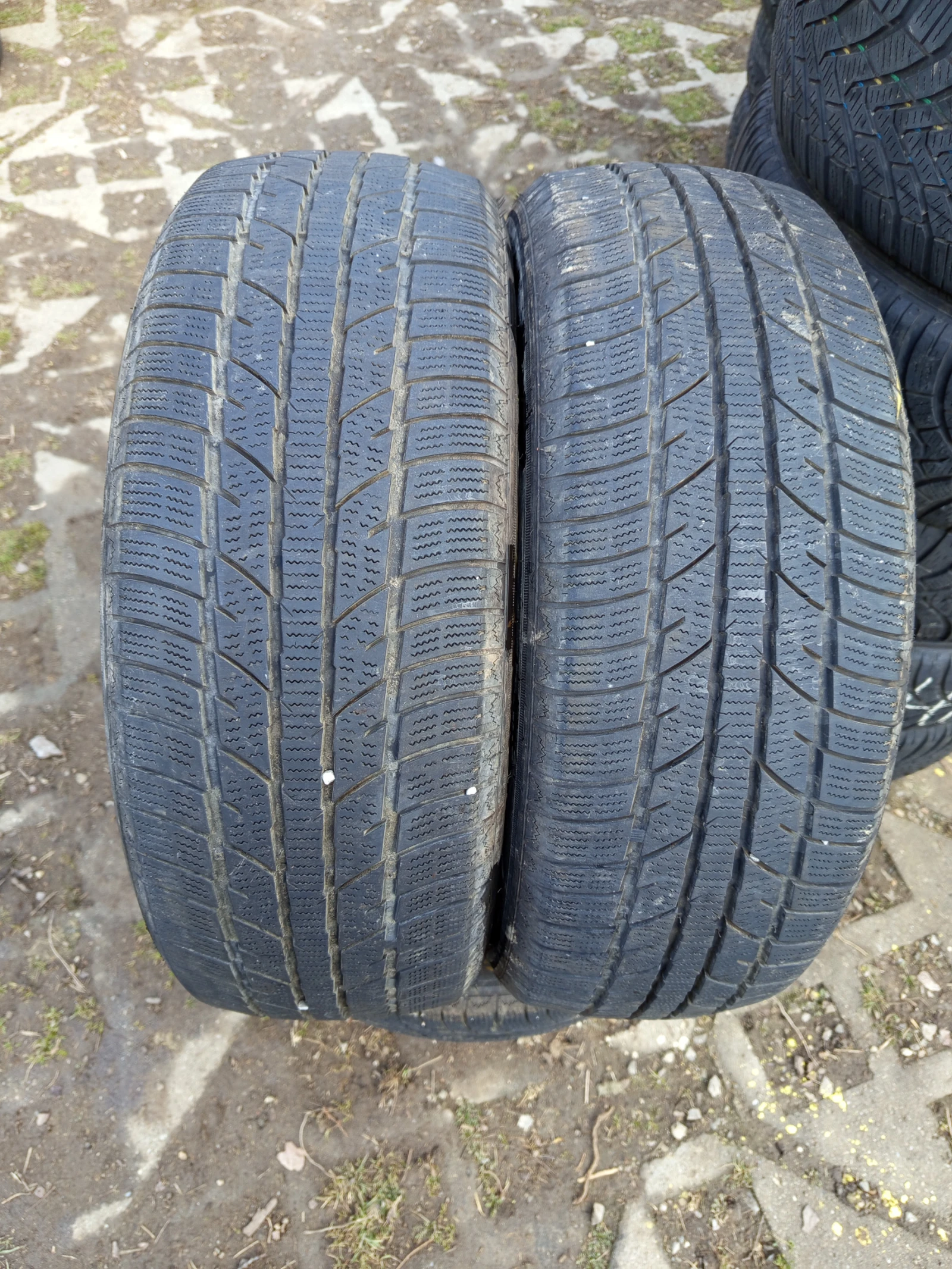 ���� 215/60R16 | Mobile.bg � ����������� 2