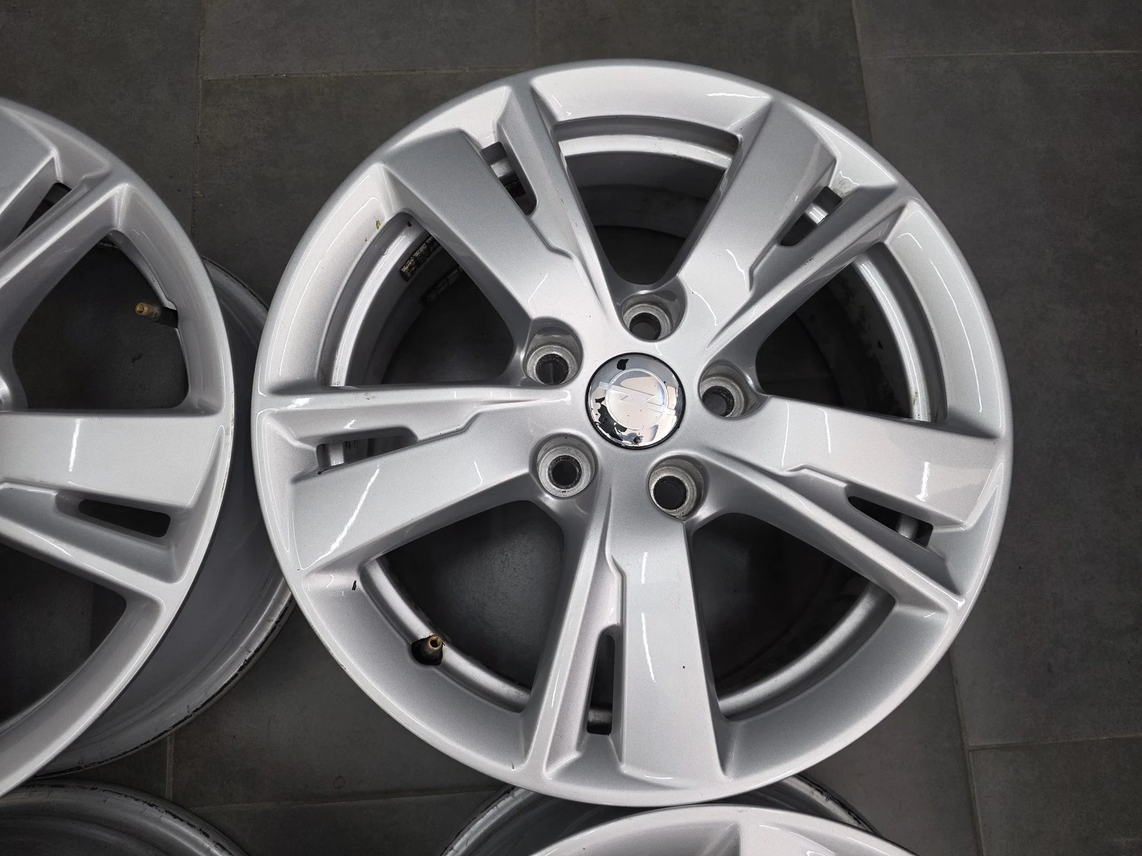 Джанти за Opel, снимка 6 - Гуми и джанти - 56718745