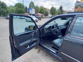 Mercedes-Benz E 320, снимка 11