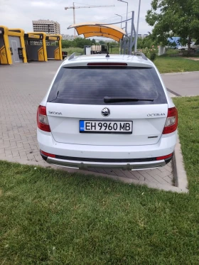 Skoda Octavia Scout, снимка 3
