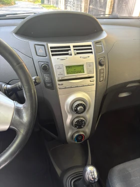 Toyota Yaris, снимка 13