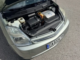 Toyota Prius FACE* JBL* ОБСЛУЖЕН* РЕГИСТРИРАН, снимка 16