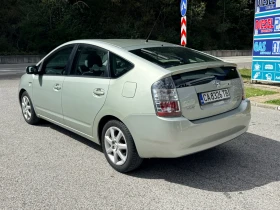 Toyota Prius FACE* JBL* ОБСЛУЖЕН* РЕГИСТРИРАН, снимка 3