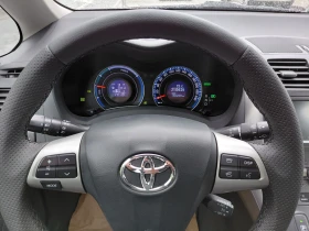 Toyota Auris Хибрид - автомат, снимка 12
