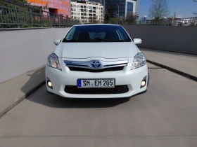 Toyota Auris Хибрид - автомат, снимка 4