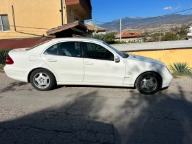 Mercedes-Benz E 240 БЕНЗИН-АВТОМАТ РЕАЛНИ КИЛОМЕТРИ V6, снимка 6