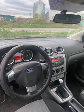 Ford Focus 1.6 115к.с, снимка 11