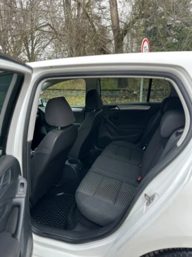 VW Golf 2.0 TDI 110kc * Бяла Перла* , снимка 8