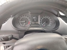 Skoda Octavia Scout - 9800 € / 19167.13 лв. - 23970559 16