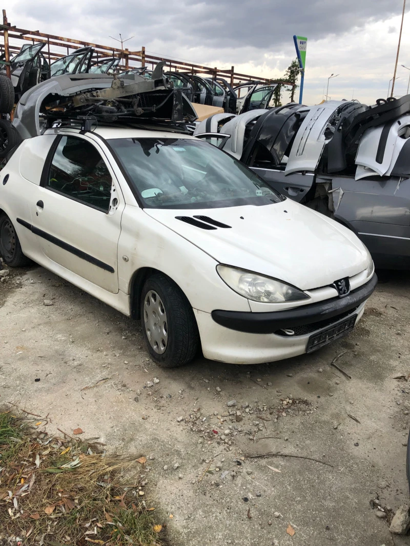 Peugeot 206 1.4HDi-1.4i, снимка 17 - Автомобили и джипове - 19390896