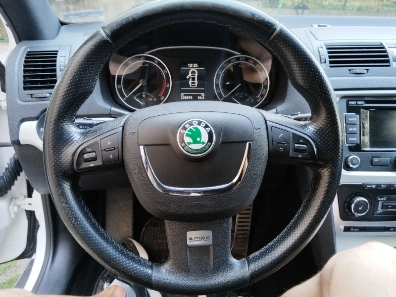 Skoda Octavia VRS, снимка 9 - Автомобили и джипове - 46848991