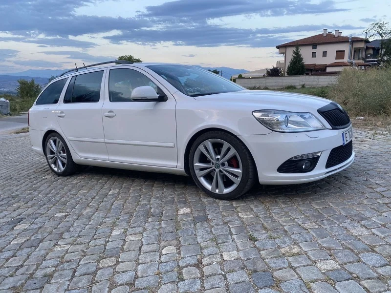 Skoda Octavia VRS, снимка 12 - Автомобили и джипове - 46848991