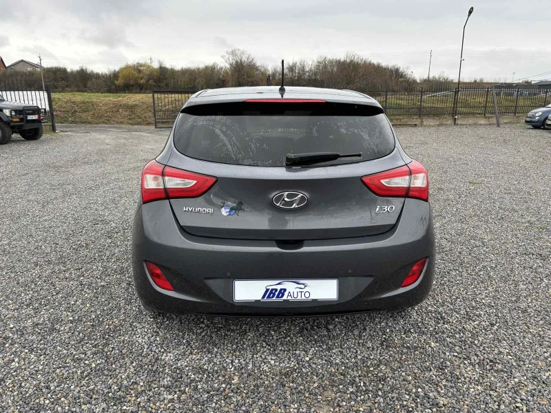 Hyundai I30 1.6 , Euro 6, Нов Внос, снимка 6 - Автомобили и джипове - 47981306