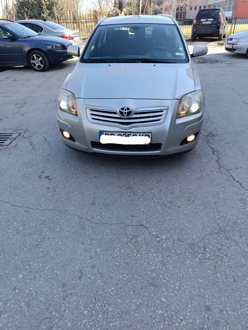 Toyota Avensis, снимка 1 - Автомобили и джипове - 49579590