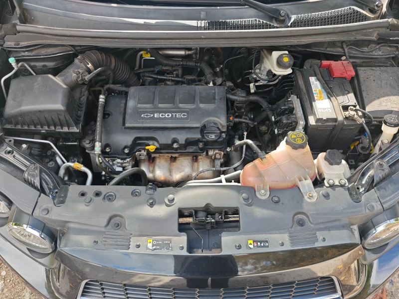 Chevrolet Aveo 1.4i-16V-LIMITED EDITION, снимка 15 - Автомобили и джипове - 52114119