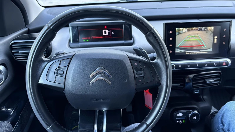 Citroen C4 Cactus 1.2i, снимка 17 - Автомобили и джипове - 52423844