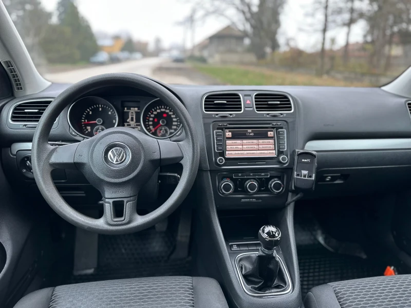 VW Golf 2.0 TDI 110kc * Бяла Перла* , снимка 10 - Автомобили и джипове - 52813407