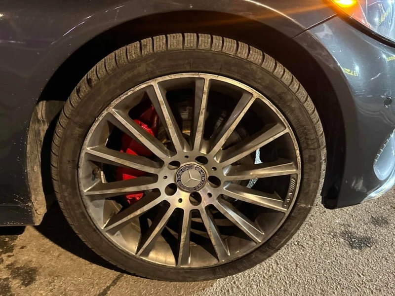 Mercedes-Benz C 400 * CARFAX * БЕЗ ПЪРВОНАЧАЛНА ВНОСКА, снимка 7 - Автомобили и джипове - 52869135