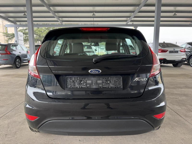 Ford Fiesta 75ps* КЛИМАТИК* FACELIFT* , снимка 4 - Автомобили и джипове - 53255396