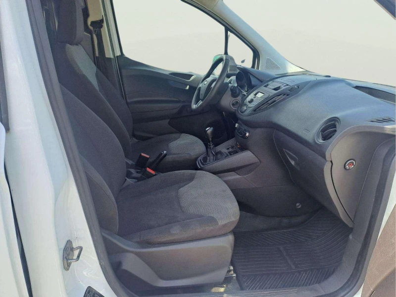 Ford Courier 1.5 TDCi, снимка 9 - Автомобили и джипове - 53267884