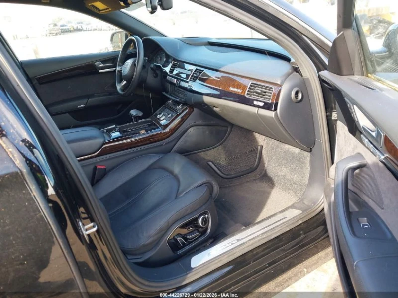 Audi A8 3l L 3.0T, снимка 5 - Автомобили и джипове - 53464950