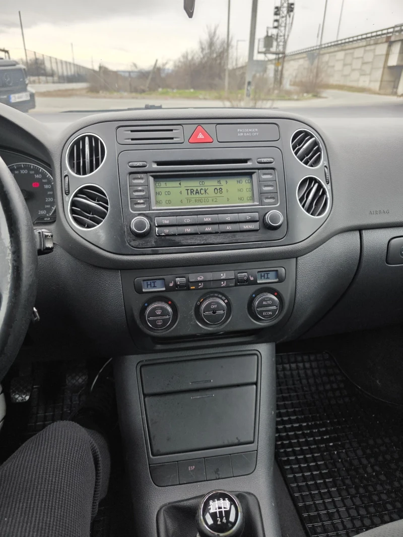 VW Golf, снимка 10 - Автомобили и джипове - 53576556