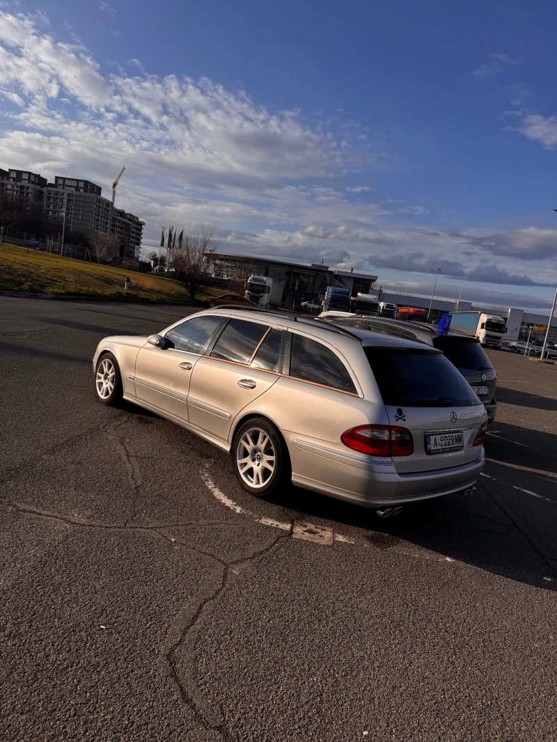 Mercedes-Benz E 320 E320