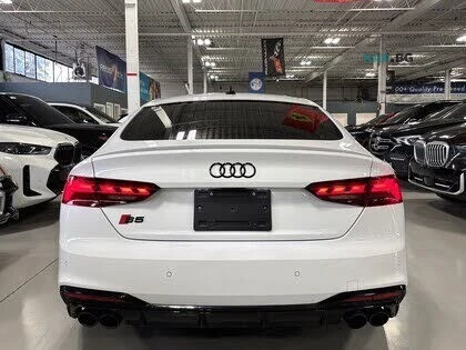 Audi S5 Sportback* 3.0* TFSI* АвтоКредит* (ЦЕНА ДО БГ)* , снимка 4 - Автомобили и джипове - 54767176