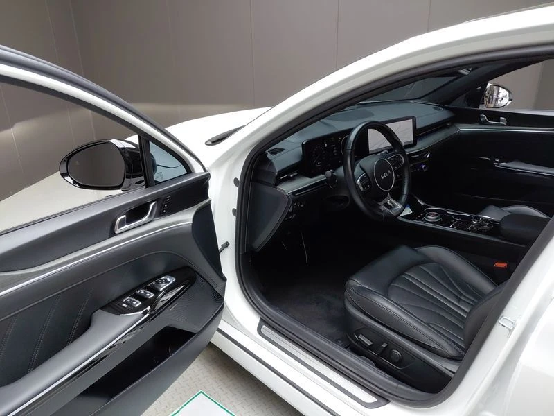 Kia K5 Signature| 193к.с., снимка 10 - Автомобили и джипове - 56268829