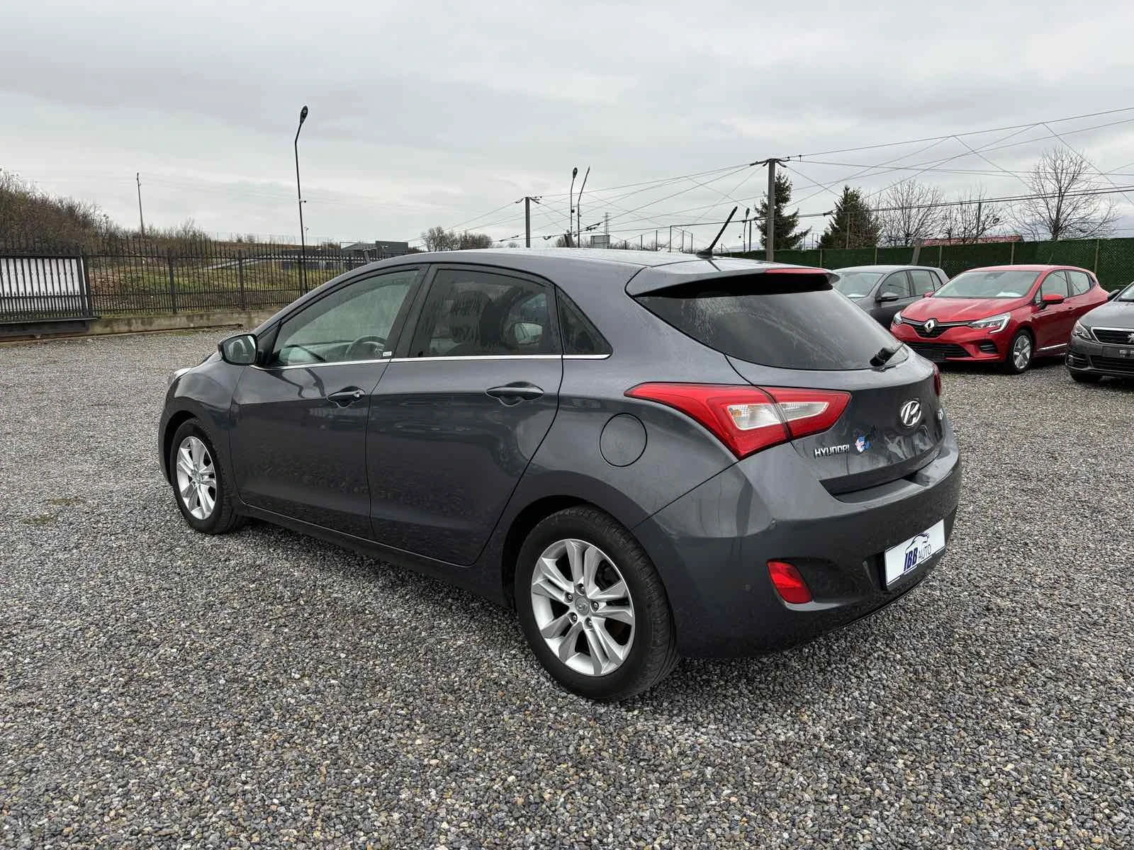 Hyundai I30 1.6 , Euro 6, Нов Внос - изображение 5