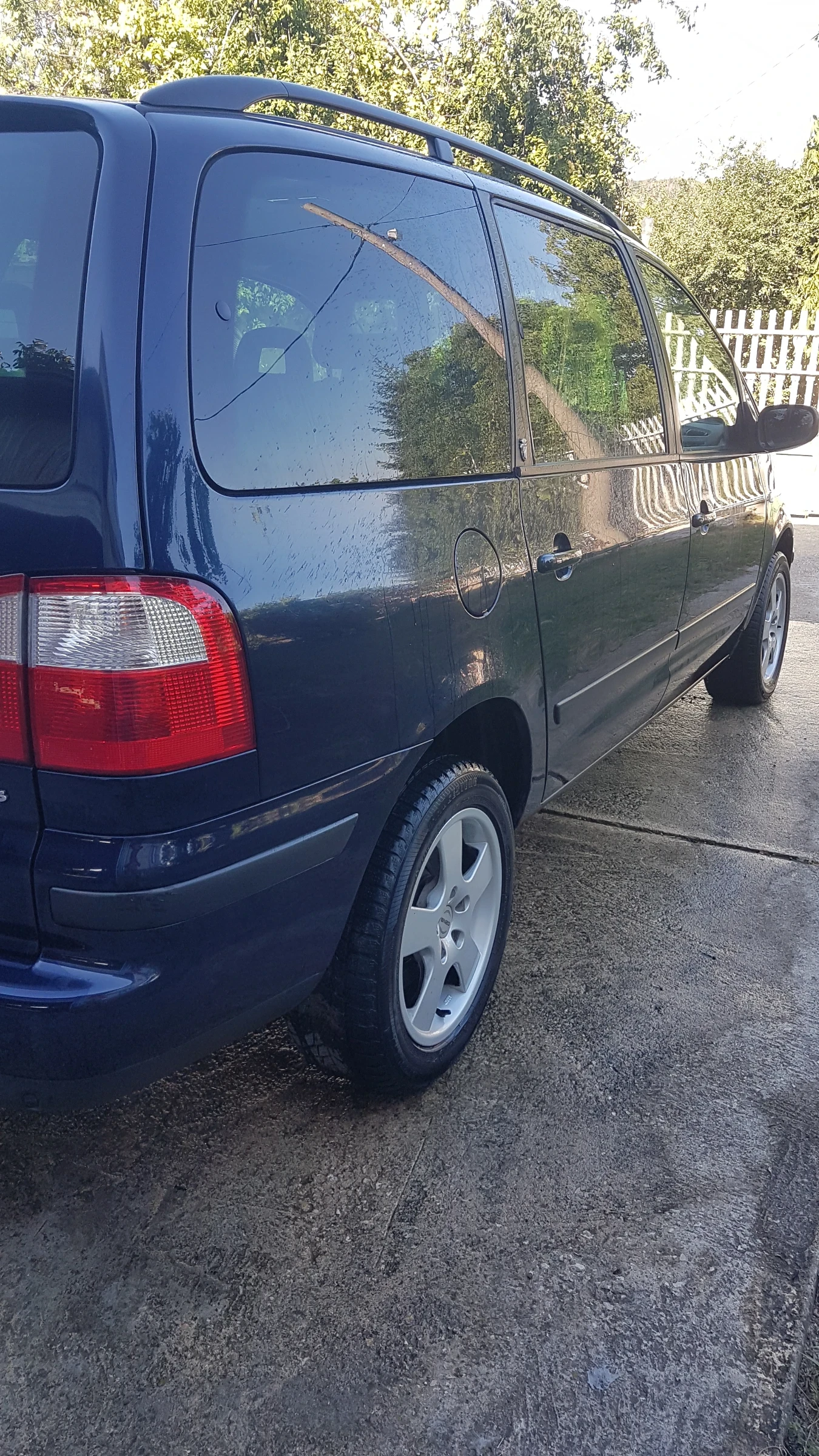 Ford Galaxy ВАН - изображение 7