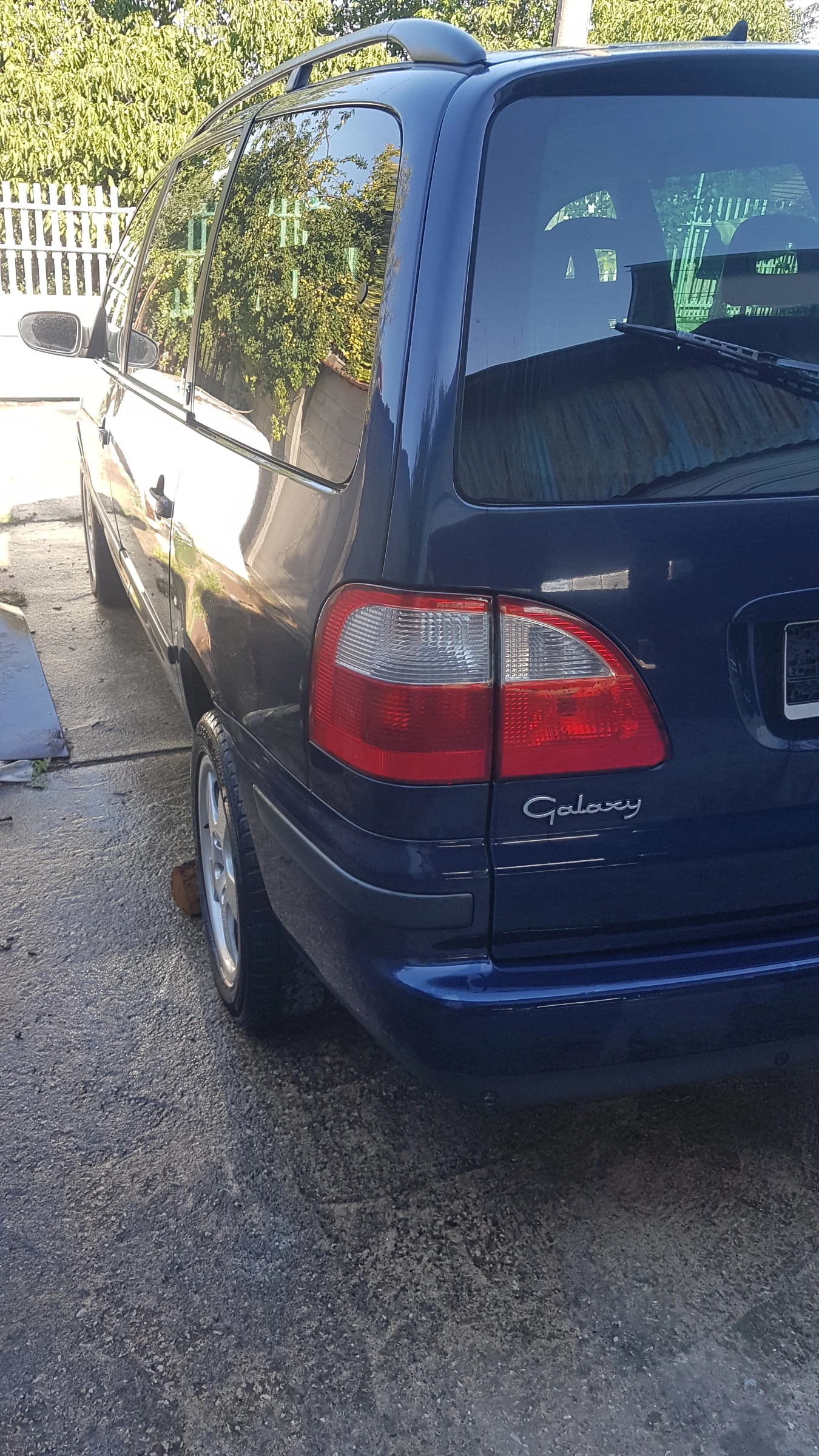 Ford Galaxy ВАН - изображение 6