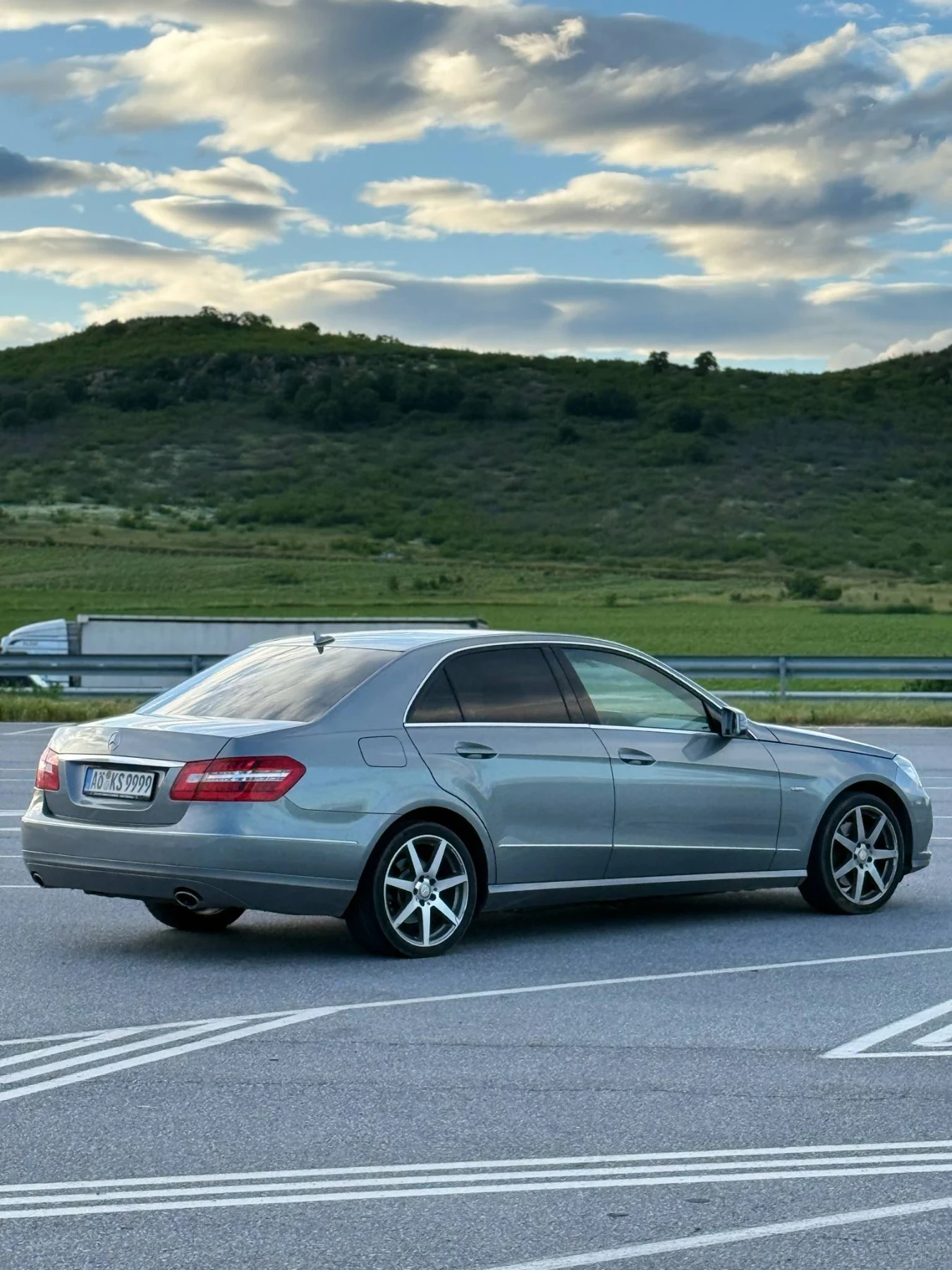 Mercedes-Benz E 350 CDI  - изображение 3