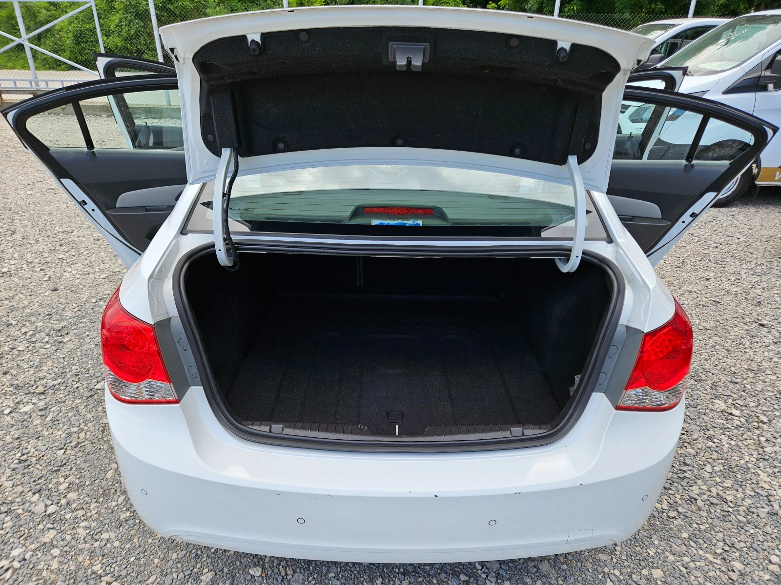 Chevrolet Cruze 1.6  113. | Mobile.bg   15