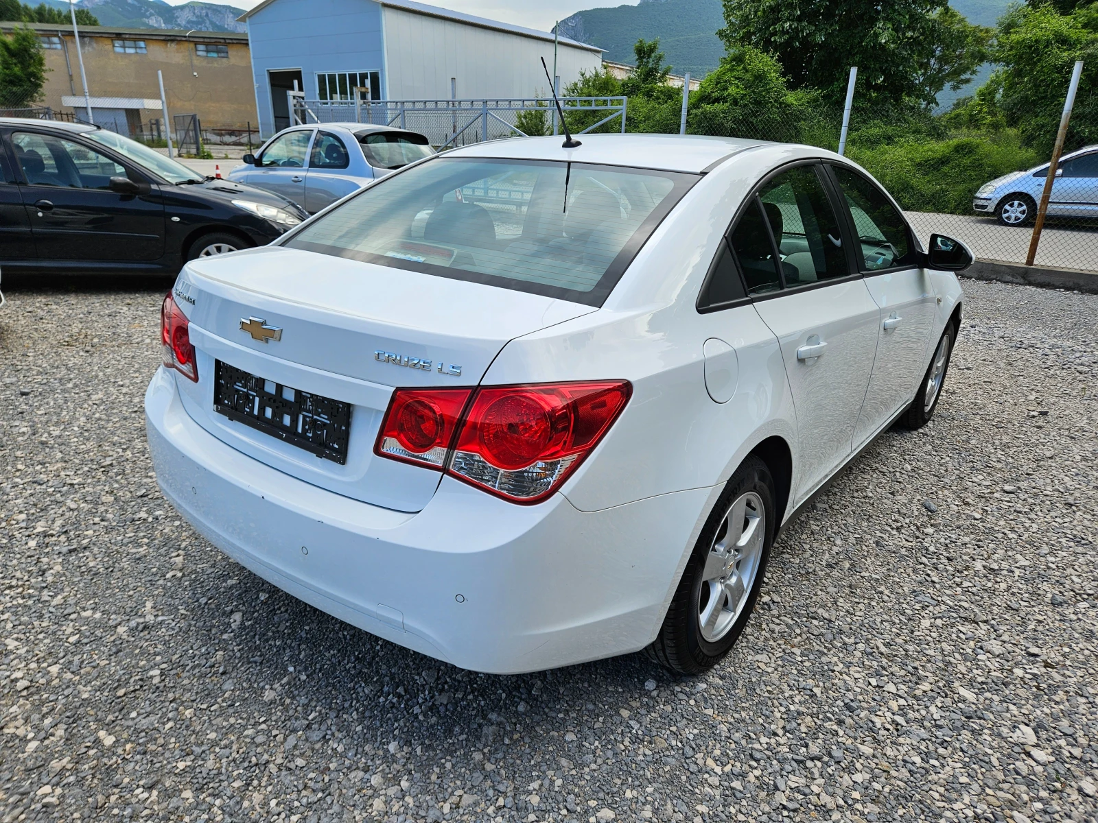 Chevrolet Cruze 1.6 бензин 113кс. - изображение 3