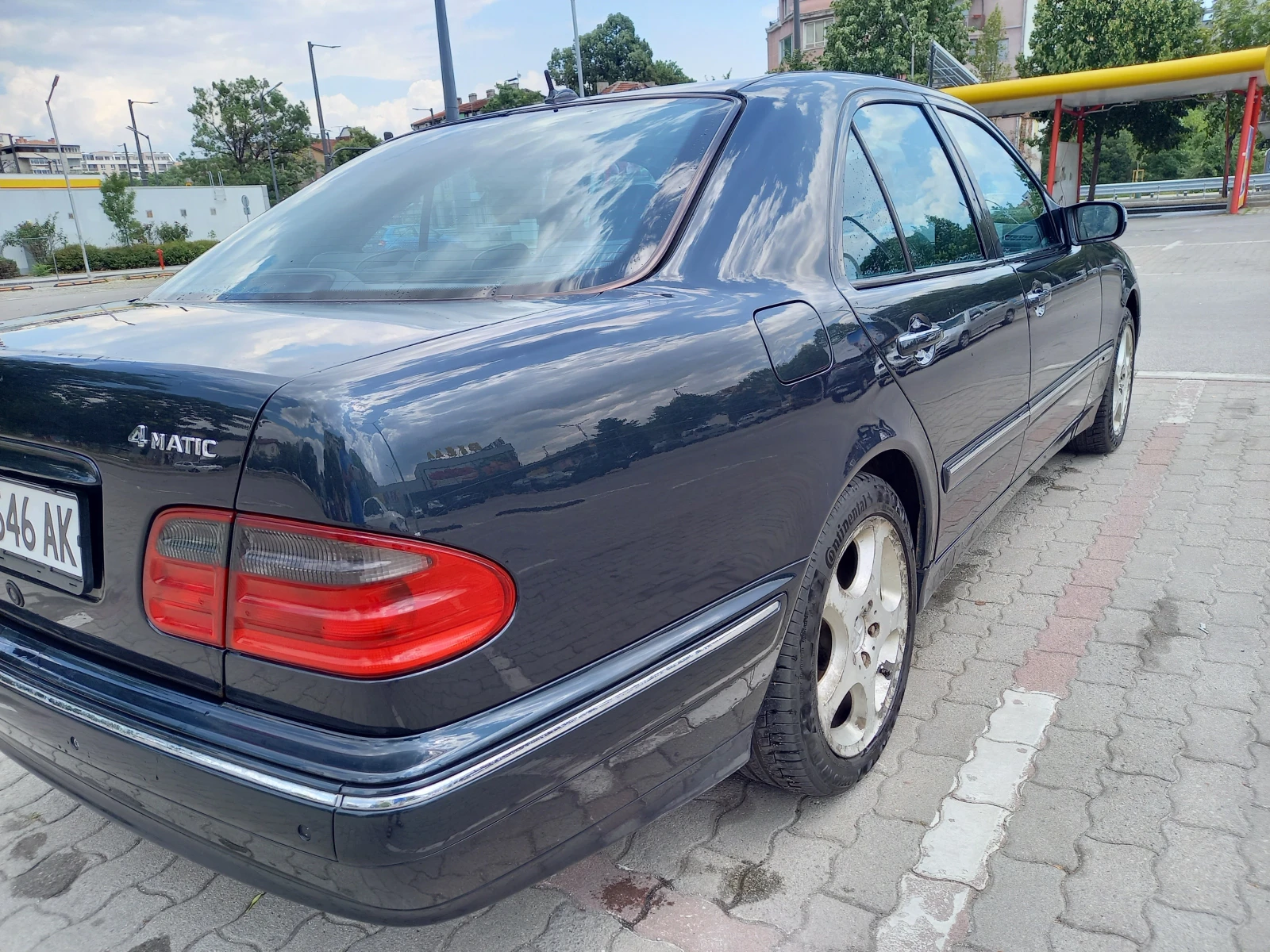 Mercedes-Benz E 320  - изображение 7