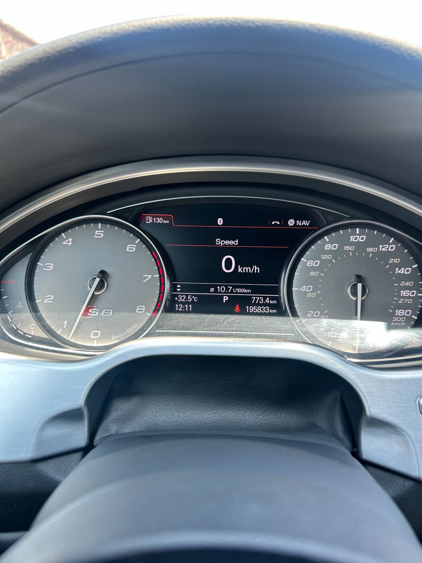 Audi S8  - изображение 8