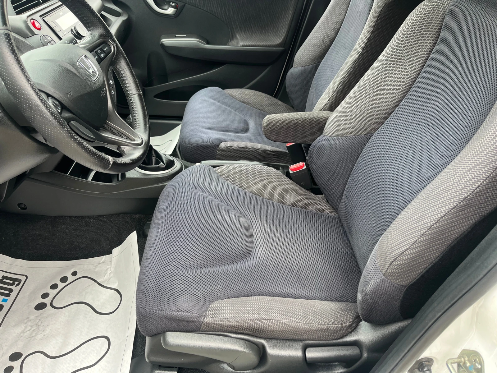 Honda Jazz 1.4 99k.c - изображение 7