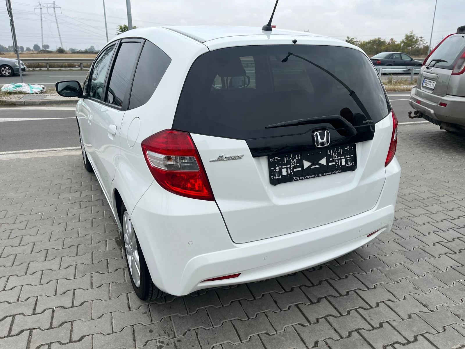 Honda Jazz 1.4 99k.c - изображение 5